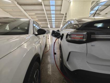 Nous vehicles elèctrics per l'Àrea de Serveis Socials del Consell Comarcal de l'Alt Camp
