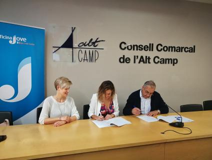 Signatura de l'acord del Programa Internisa amb el Consell Comarcal de l'Alt Camp